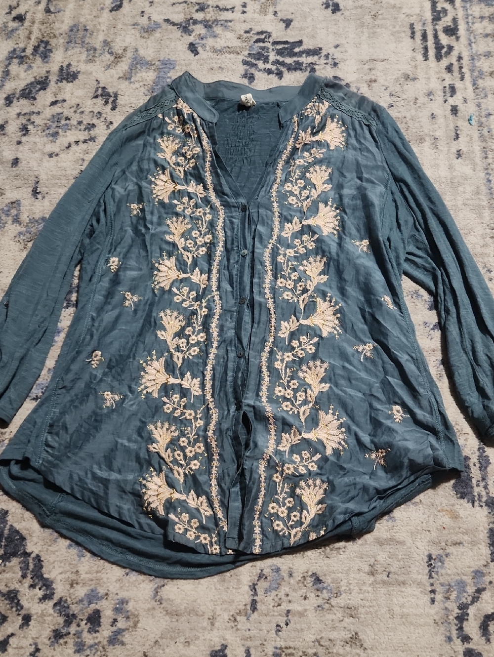 💘 Anthropologie TINY Embroidered Teal Women's Blouse with Ivory Floral Detail